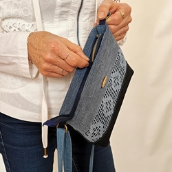 Malá džínová kabelka přes rameno AKVAMARÍN háčk.
