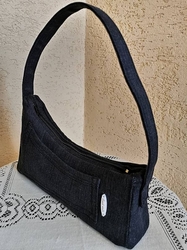 Malá černá riflová kabelka do ruky KORÁL
