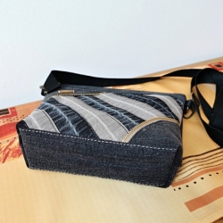 Riflová černo-béžová crossbody kabelka  AKVAMARÍN 15